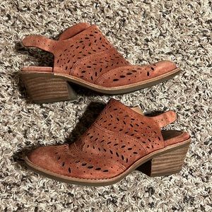 Sofft Alyce Bootie Clog